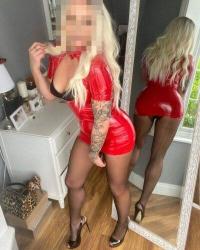 Sefaköy Escort Ayşenur İle Tutkulu Bir Geceye Hazır Olun